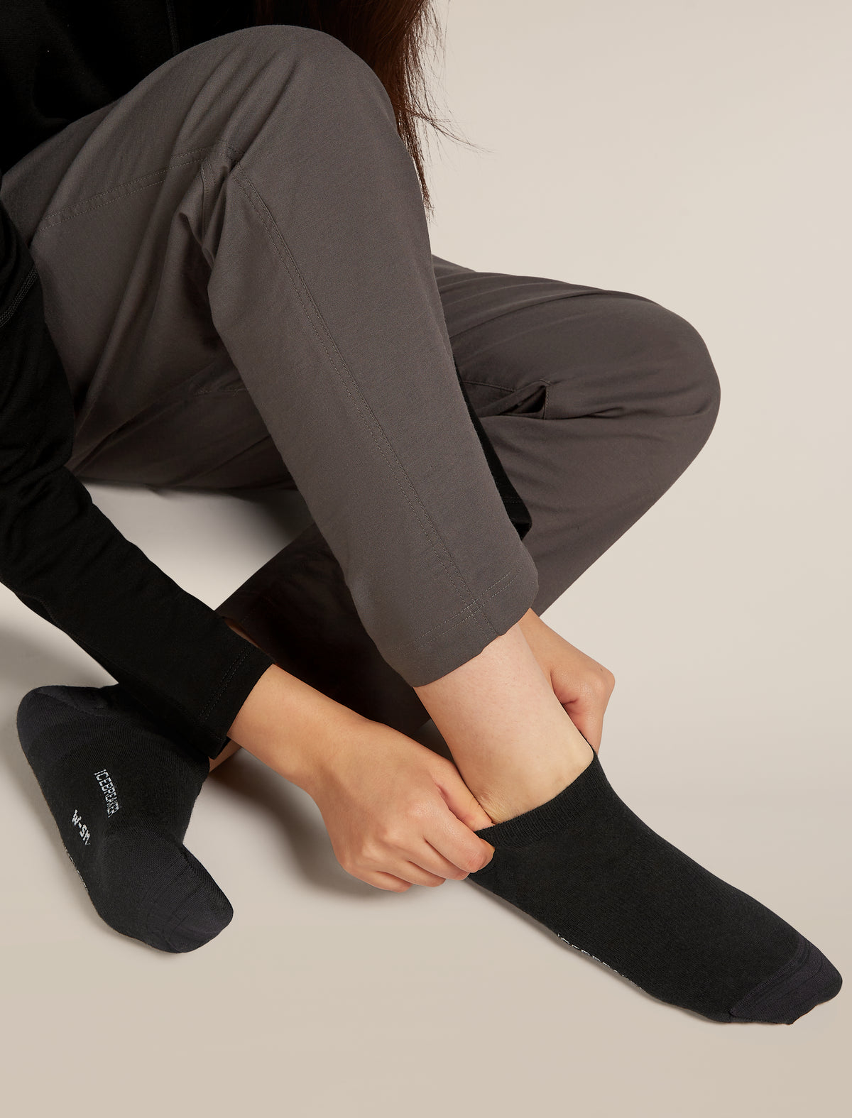 Women's Merino Lifestyle Fine Gauge No Show Socks Black/Snow - 2