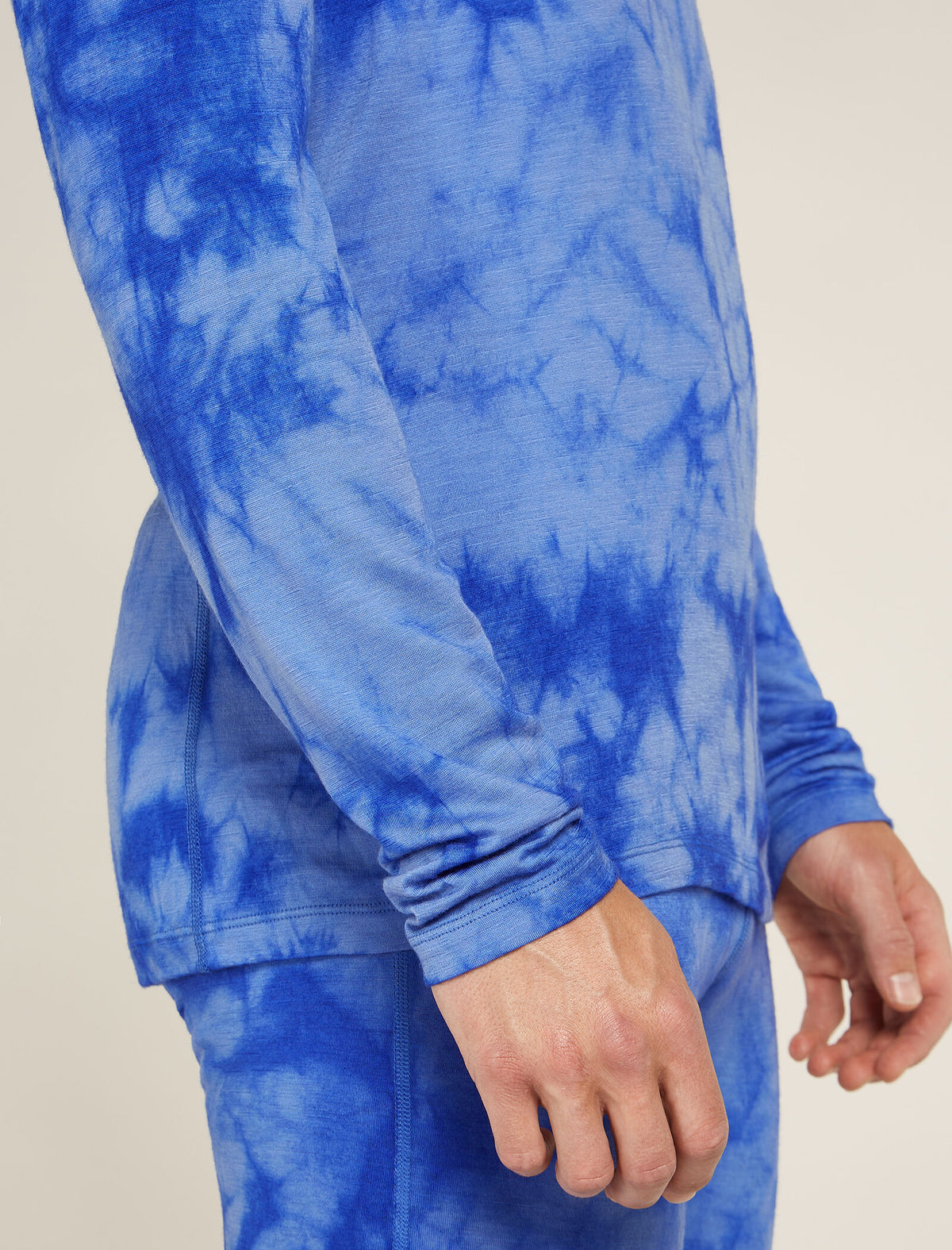 Men's Merino 200 Oasis Long Sleeve Crewe Thermal Top Cloud Dye  - 5