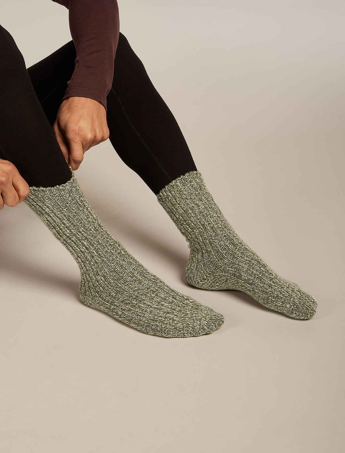 Unisex Merino Ski Lodge Crew Socks  - 2