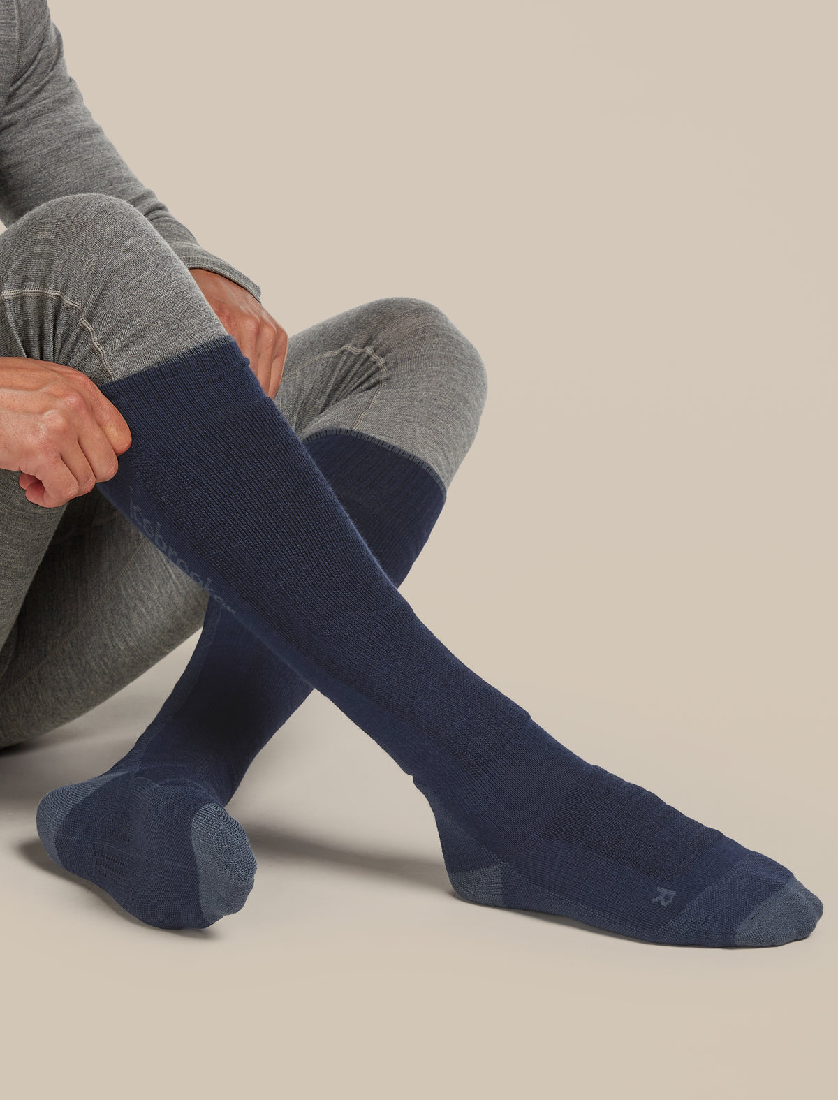 Men's Merino Ski+ Medium Over The Calf Socks Royal Navy/Dawn - 2
