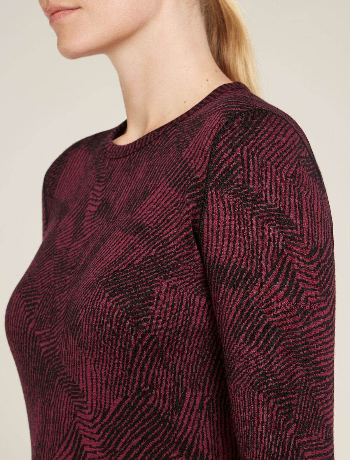 Women's Merino 260 Vertex Long Sleeve Crewe Thermal Top Frozen Forms  - 5