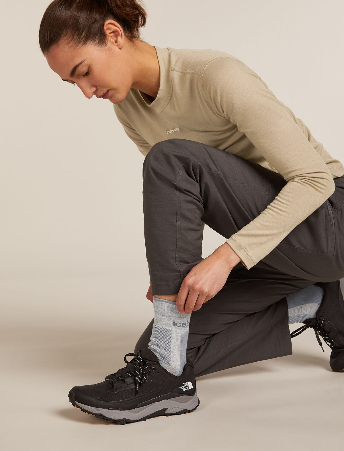 Women's Merino Hike+ Medium Crew Socks Blizzard Hthr/Alloy - 1