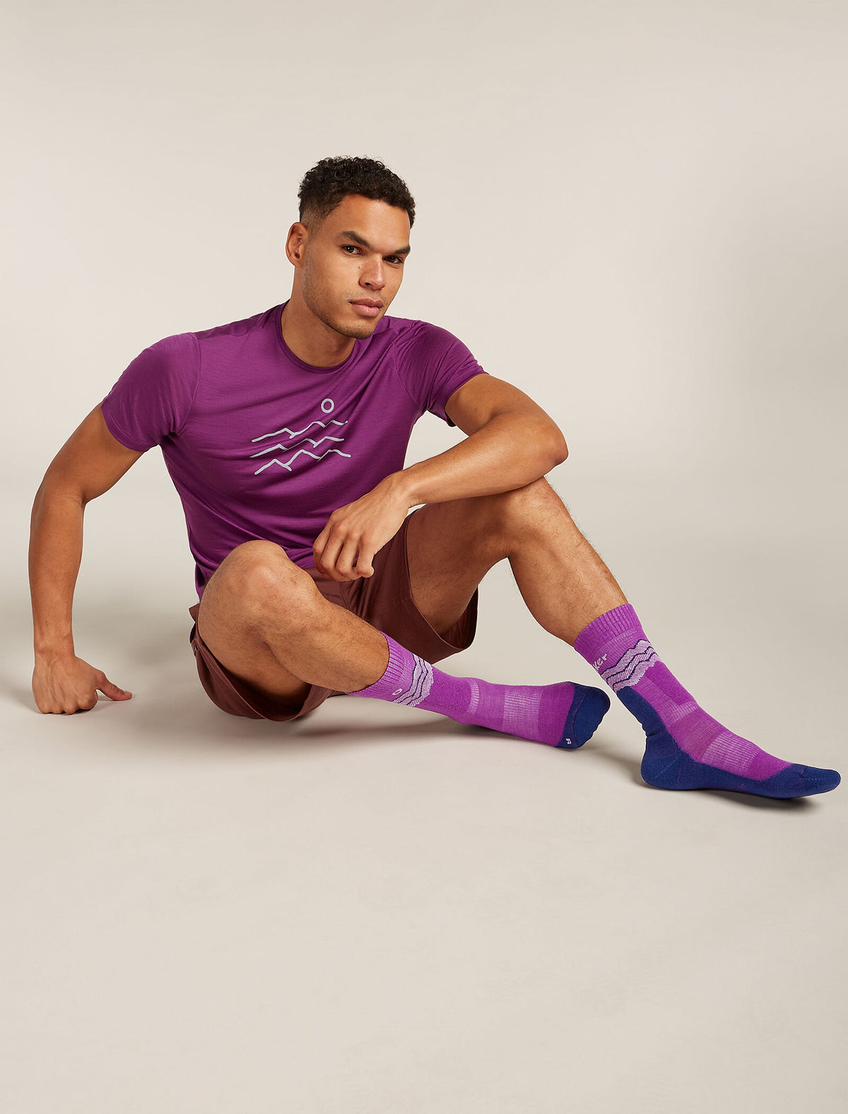 Men's Merino Hike+ Medium Crew Socks Across the Peaks  - 2