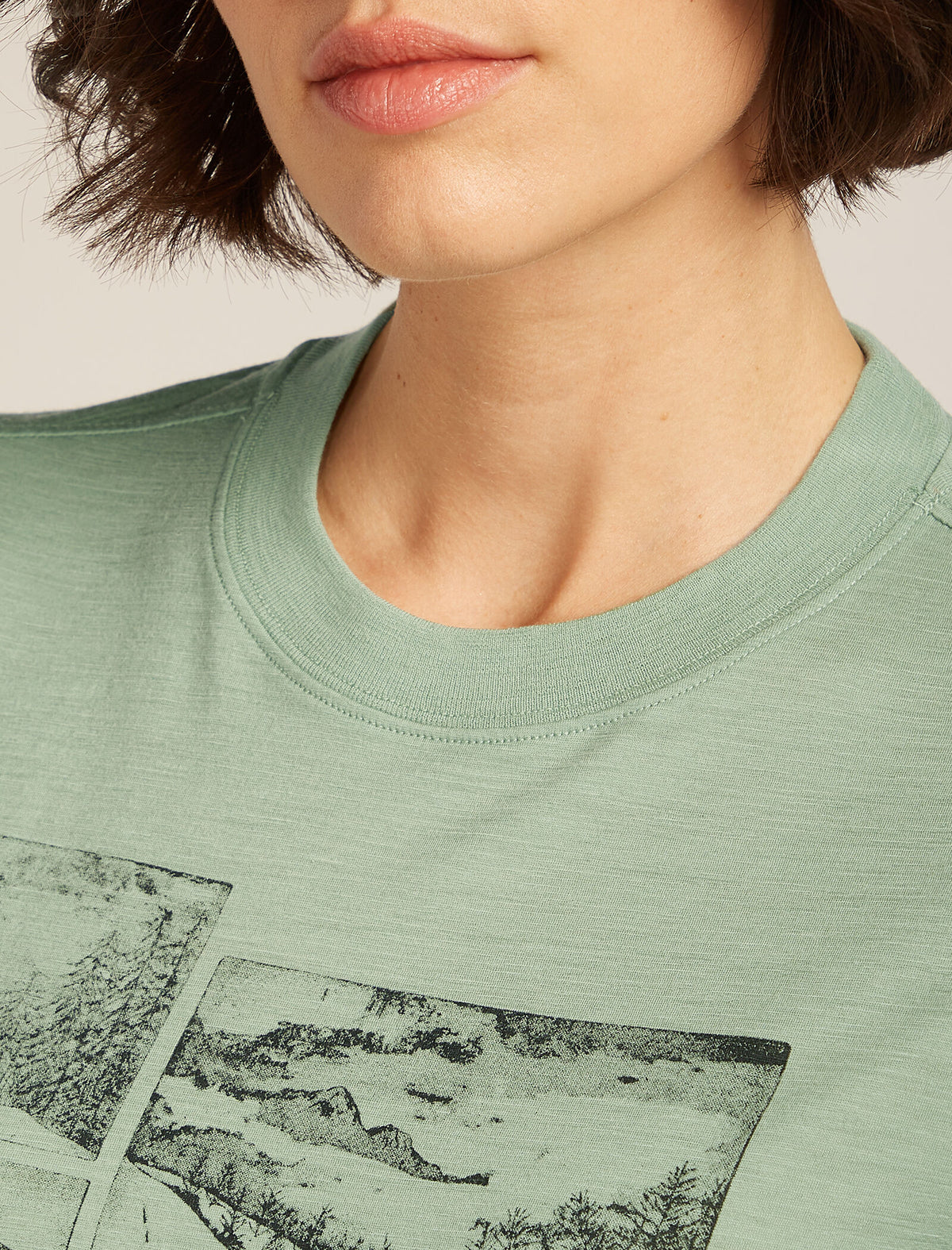 Women's Merino 150 Tech Lite Short Sleeve Crop T-Shirt The Climb Seaglass - 6