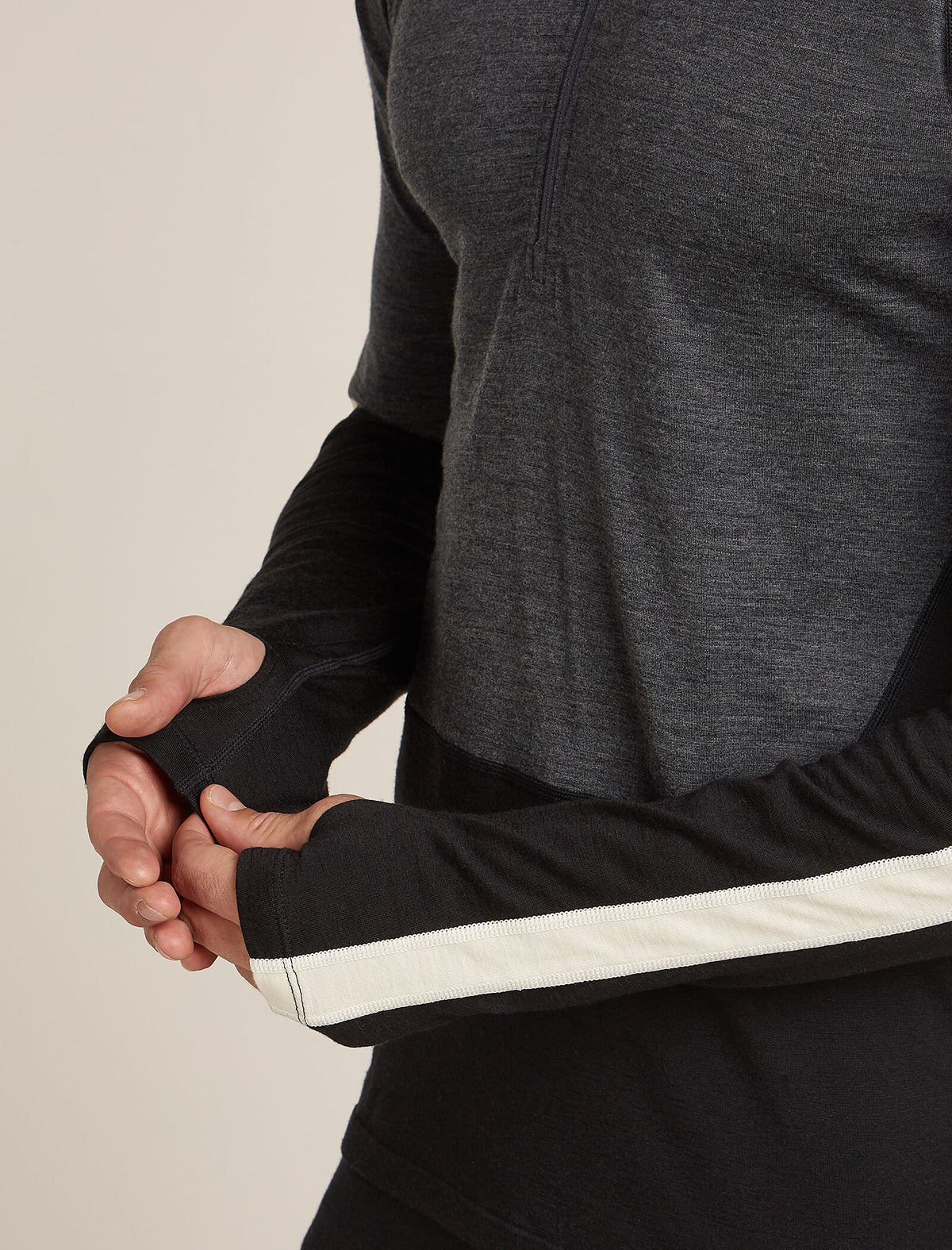 Men's Merino 200 Oasis+ Long Sleeve Half Zip Thermal Hoodie Black/Jet Heather - 5