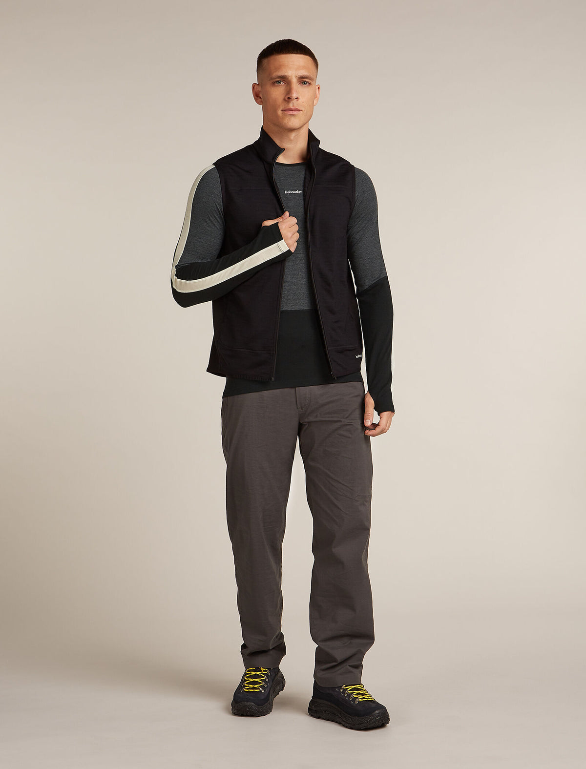 Men's Merino 200 Oasis+ Long Sleeve Crewe Thermal Top Black/Jet Heather - 4