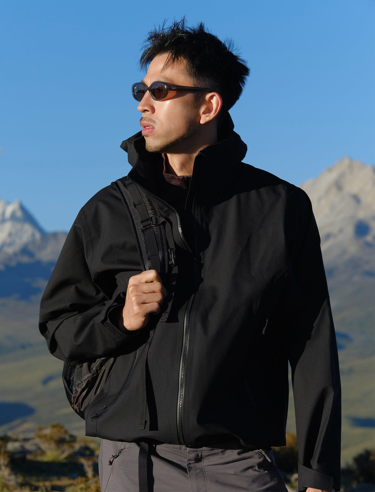 Men's MerinoVent™ Trekker 3L Hooded Jacket Black - 1