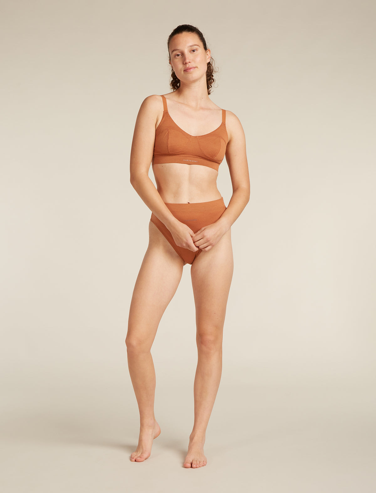 Women's Queens Clasp Bra  - 3