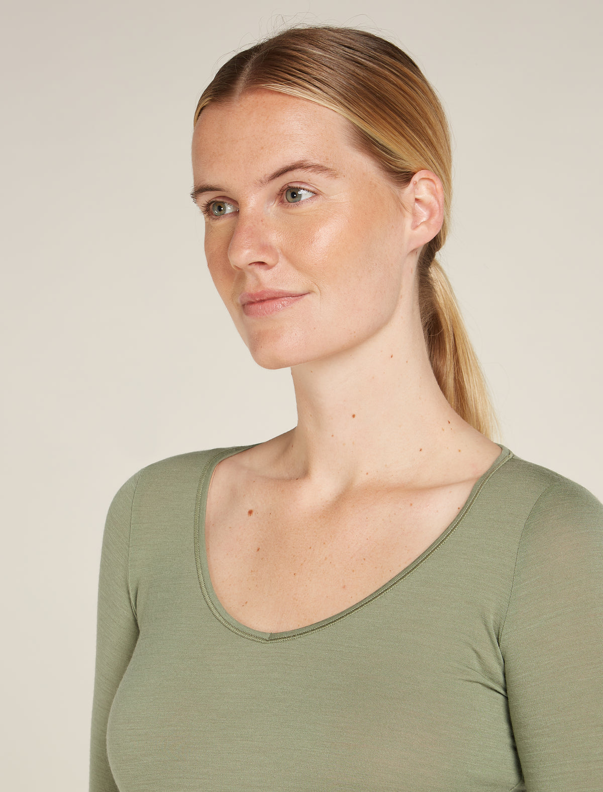 Women's Merino 150 Siren Long Sleeve Sweetheart Top  - 4