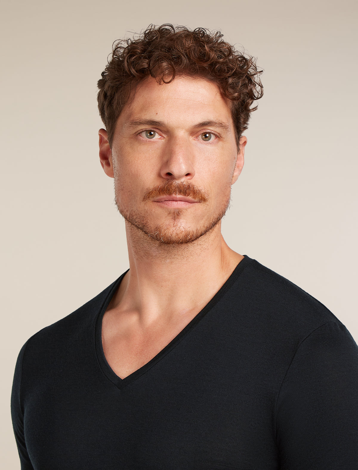 Men's Merino 150 Anatomica Short Sleeve V Neck Top  - 8