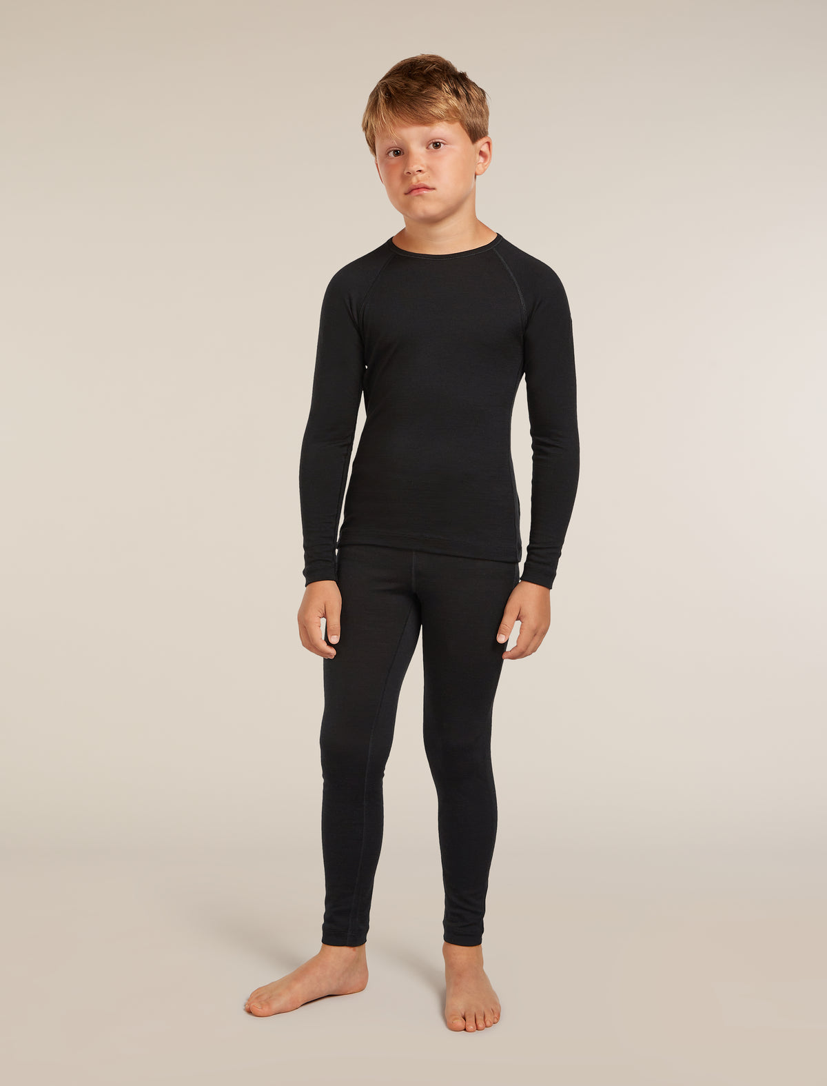 Kids’ Merino 200 Oasis Long Sleeve Crewe Thermal Top Black - 5