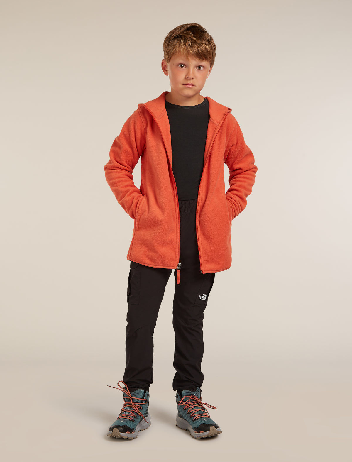 Kids’ Merino 200 Oasis Long Sleeve Crewe Thermal Top Black - 8