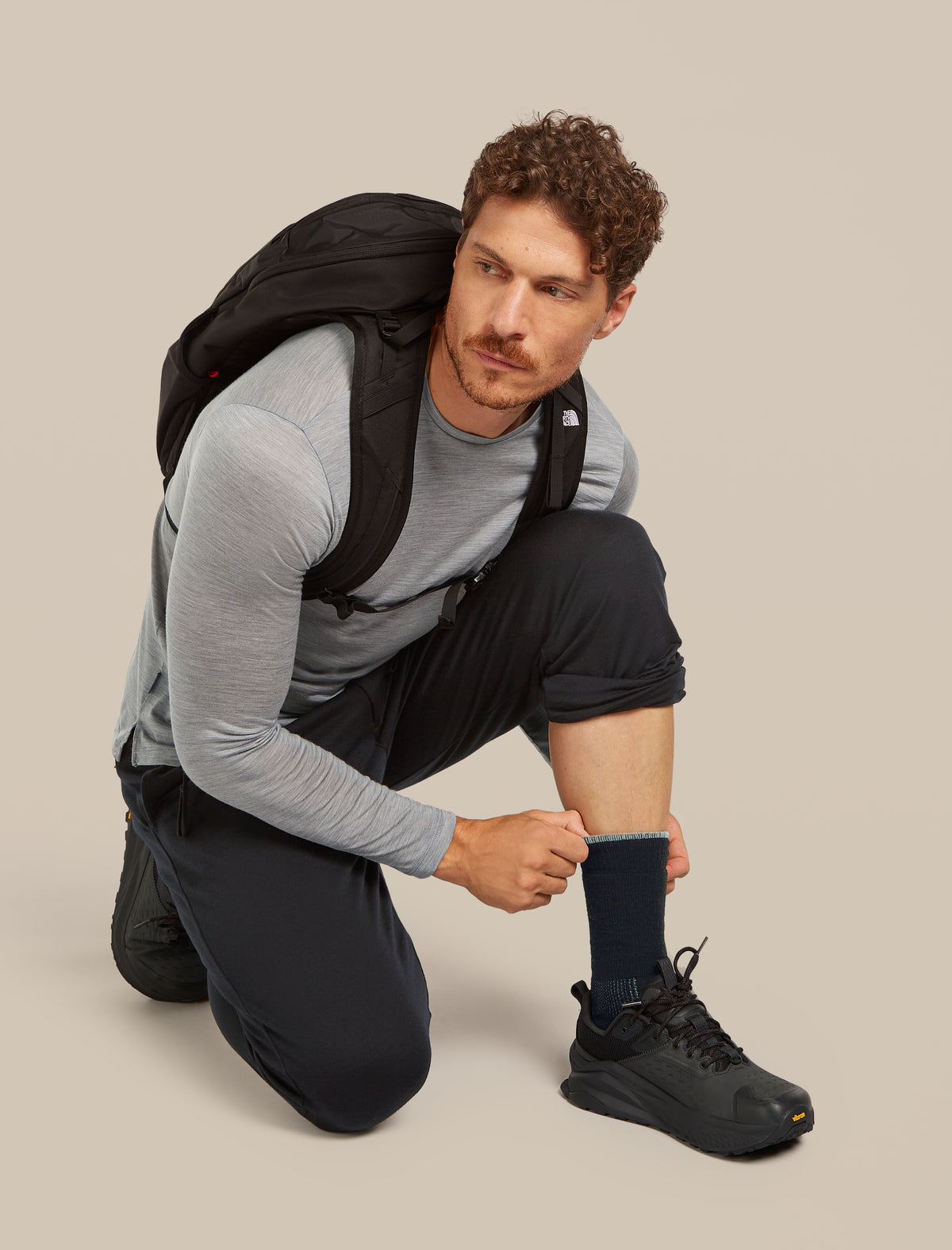 Merino Hike Medium Crew Socks Black/Alloy - 3